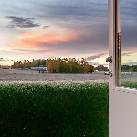 Turinge Hotel Sodertalje Exterior foto